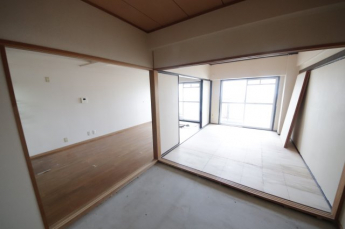 来客時にも便利な和室付き
