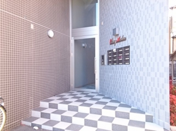【エントランス】