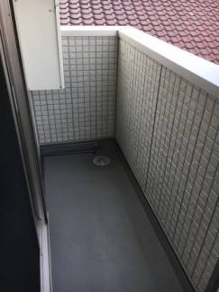 【バルコニー】