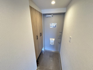 ゆったりとした玄関です