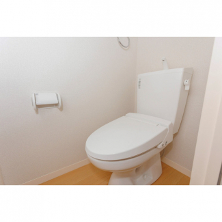 シンプルで使いやすいトイレです