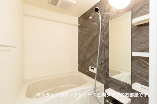 落ち着いた空間のお風呂です