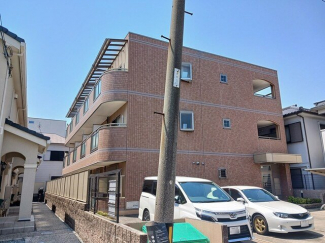 外観は落ち着いています