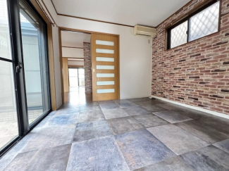 【居間・リビング】