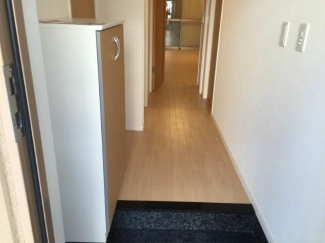 段差が無くつまづきにくい玄関