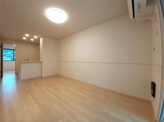 こちらの居間で趣味の時間をお楽しみください