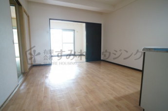 【居間・リビング】