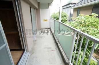 【バルコニー】