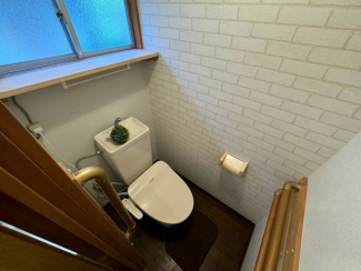 落ち着いたトイレです