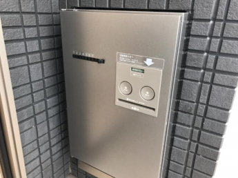 宅配ボックス
