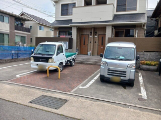 【駐車場】