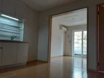 【居間・リビング】