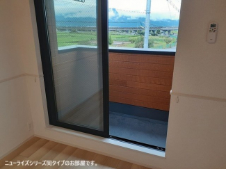 【バルコニー】
