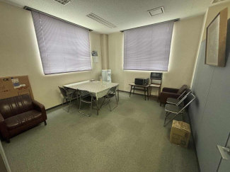 姫路市飾磨区中島の事務所の画像