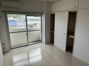 洋室６．４帖