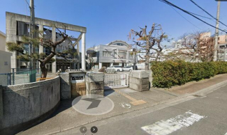松山市立素鵞小学校まで2610m