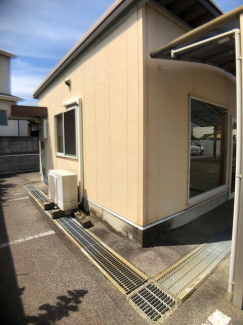 新居浜市西の土居町１丁目の店舗一戸建ての画像