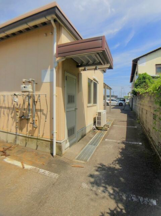 建物東側