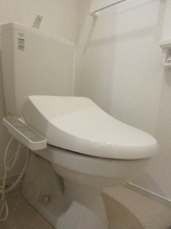 落ち着いたトイレです