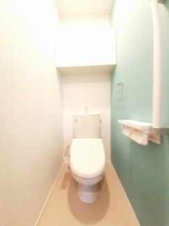 落ち着いたトイレです