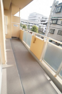 参考、同建物・反転間取りの号室