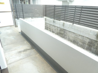 【バルコニー】