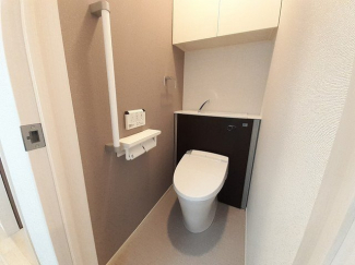 落ち着いたトイレです