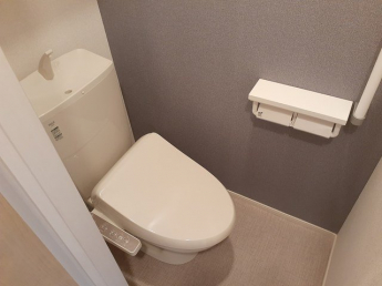 清潔感のあるトイレです