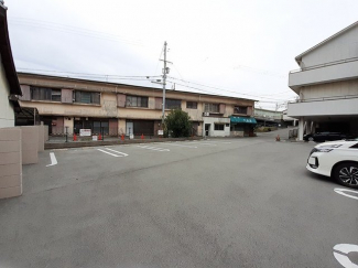 駐車場完備です