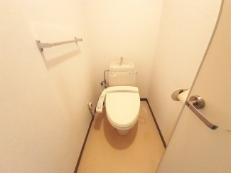 ゆったりとした空間のトイレです