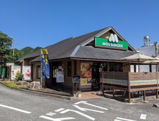 モスバーガー西脇店まで140m