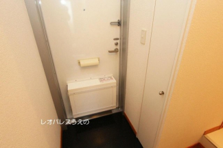 【玄関】