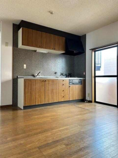 姫路市飾磨区阿成鹿古のアパートの画像