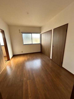 姫路市飾磨区阿成鹿古のアパートの画像