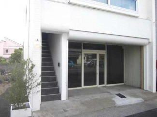 松山市東石井６丁目の店舗事務所の画像