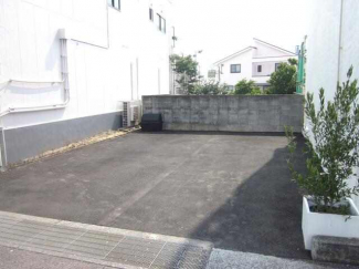 松山市東石井６丁目の店舗事務所の画像