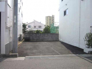 松山市東石井６丁目の店舗事務所の画像