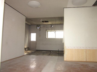 松山市東石井６丁目の店舗事務所の画像