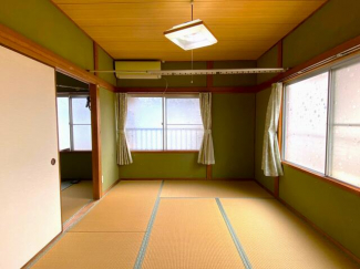 松山市西石井２丁目の中古一戸建ての画像