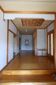 松山市安城寺町の中古一戸建ての画像