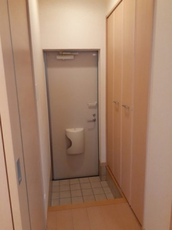 【玄関】