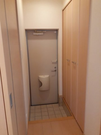 【玄関】