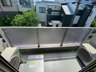 【バルコニー】