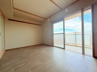 【寝室】