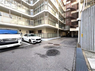 敷地内駐車場