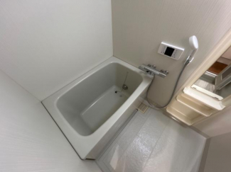 バス