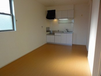 こちらの居間で趣味の時間をお楽しみください