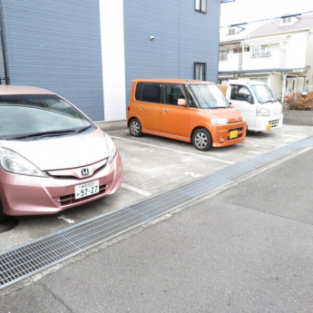 駐車場完備です