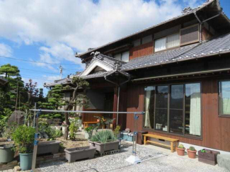 東温市田窪の中古一戸建ての画像