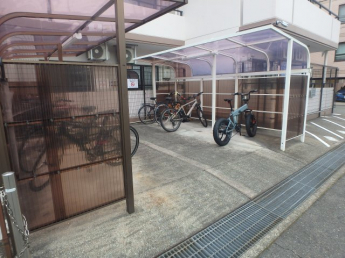 駐輪場です